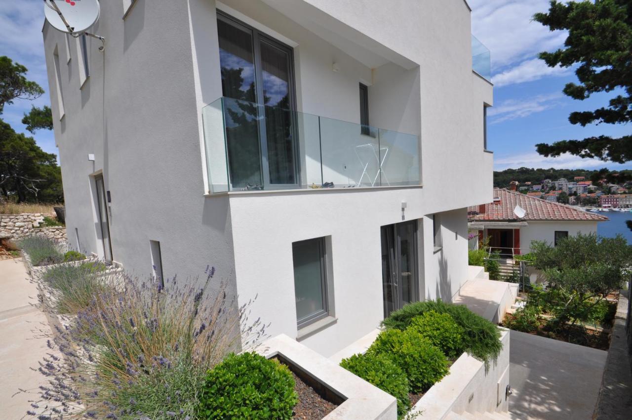 Design 1ˇˇˇˇ * Mali Lošinj